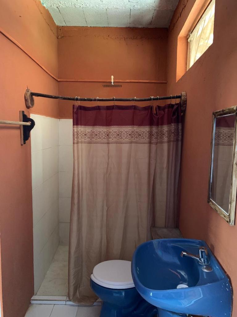 Hostal Y Temazcal Guemez Pisté Buitenkant foto
